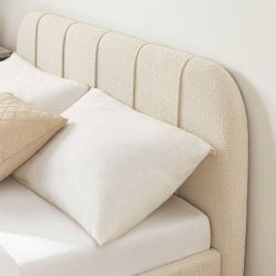 Bett YUME aus beigem Bouclé-Stoff 140 x 190 cm, inklusive Lattenrost