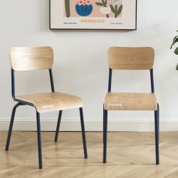 Set mit 2 Stühlen PANTONE in Nachtblau und Eschenfurnier mit Metallbeinen
