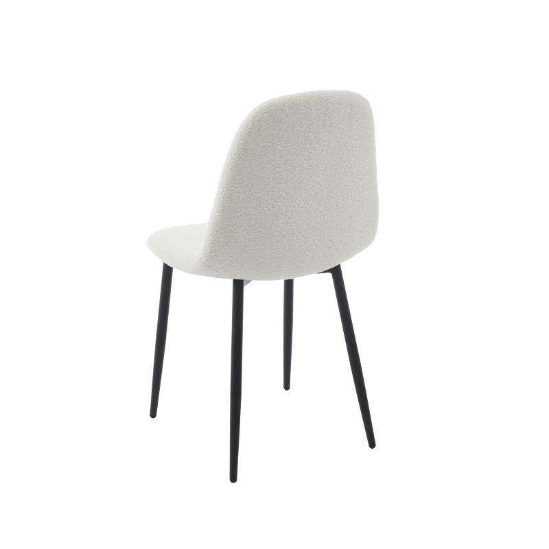 Set di 4 sedie LENA in tessuto bouclé écru con gambe in metallo nero