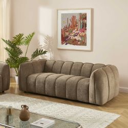 Gerades Sofa MATILDA mit 3 Sitzplätzen, brauner Chenille-Stoff
