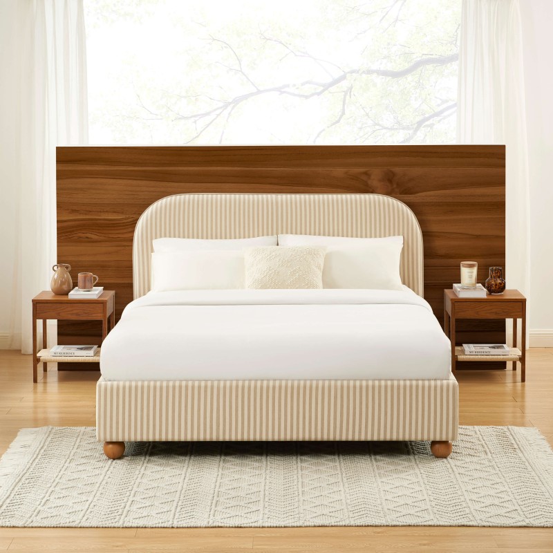 Lit coffre PILKA tissu rayé beige et écru 160x200 sommier inclus Lit coffre PILKA tissu rayé beige et écru 160x200 sommier inclus