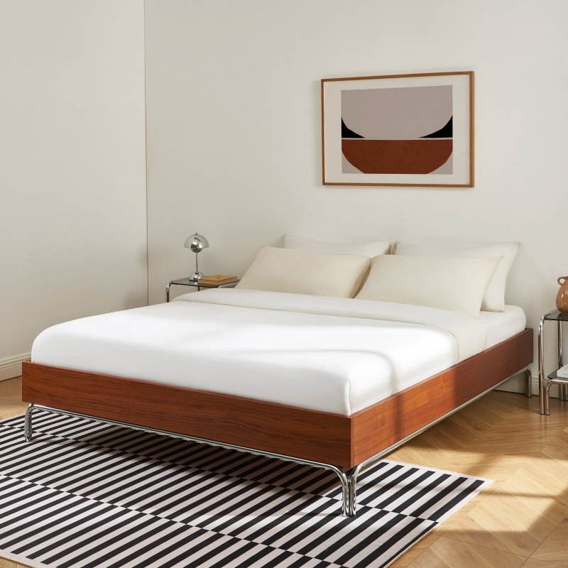 Lit MAGGY 160x200 placage noyer et pieds métal chromé sommier inclus