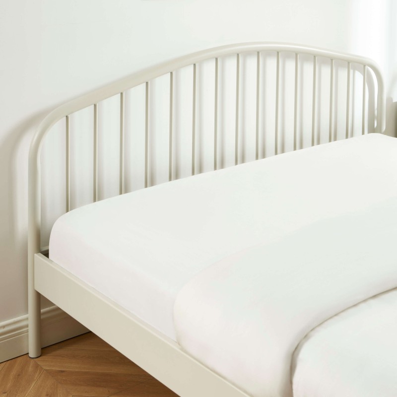 Letto PANTONE 160x200 in metallo color sabbia beige con rete inclusa