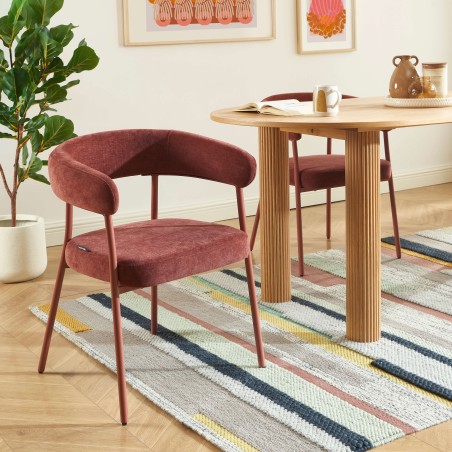 Set aus 2 PANTONE-Stühlen aus Stoff mit terrakottafarbenen Metallbeinen