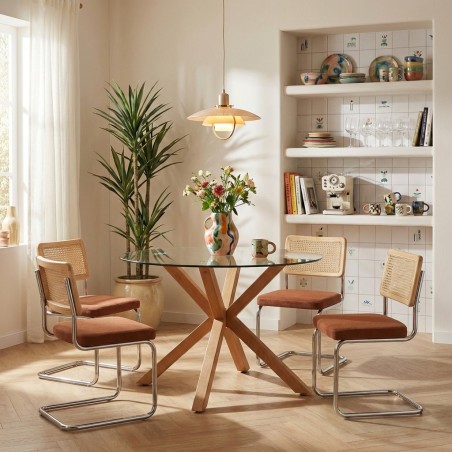 Set da pranzo con tavolo rotondo in vetro HARRY 120 cm e set di 4 sedie ELLA in velluto a coste terracotta e canna