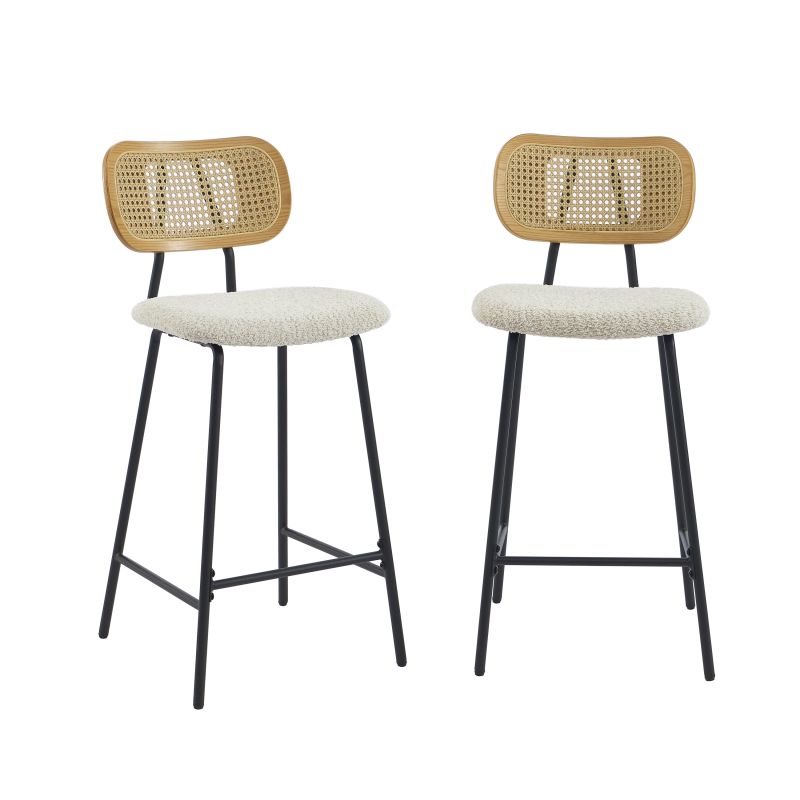 Set di 2 sgabelli TINA in tessuto bouclé color crema e canna roccama