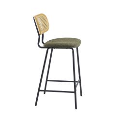 Set mit 2 Hockern TINA aus grünem Bouclé-Stoff und Rattan-Geflecht